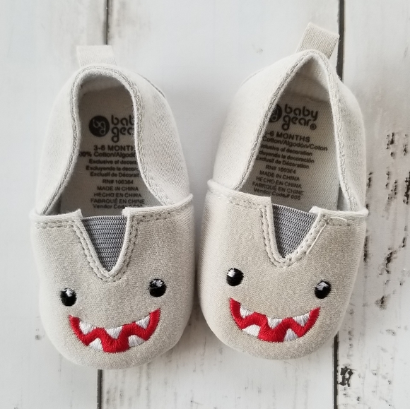 Baby Gear Other - Baby shark shoes